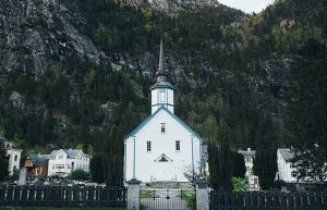 Six Ways a Church Should Use a Confession of Faith